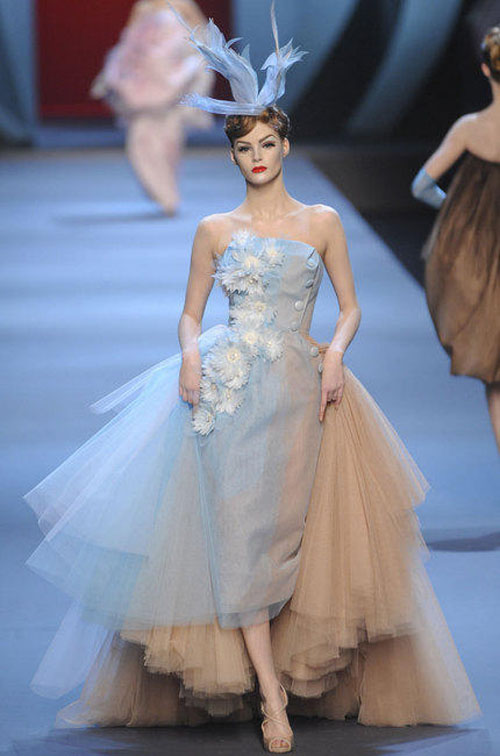 Dior haute couture printemps été 2011 bleu
