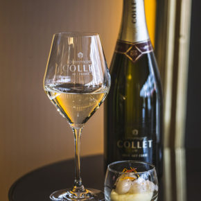hilton-opera-champagne-collet