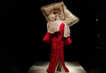 Viktor & Rolf : Fashion Artists 25 years viktor-rolf-rotterdam-couette